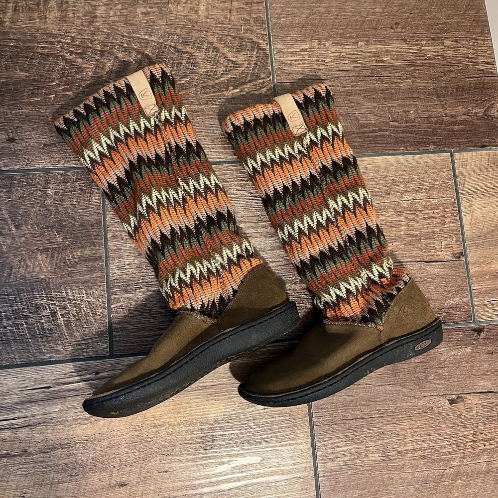 Keen Boots Women's Sz 6 Auburn Navajo Suede Wool Pull On Tall Knit Western